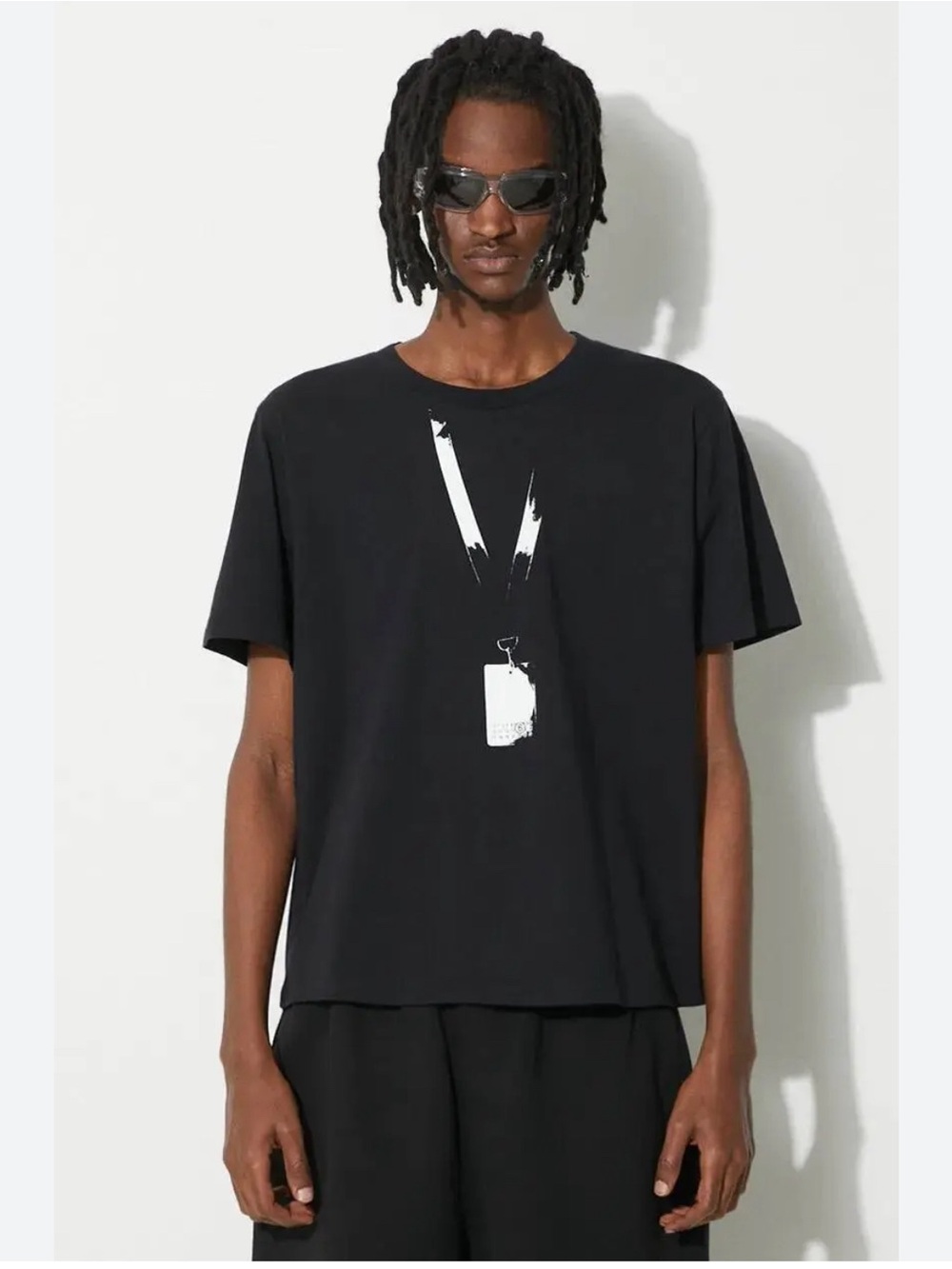MM6 Maison Margiela Backstage Pass / Lanyard Graphic T-Shirt - Picture 2 of 10